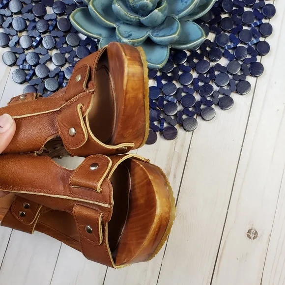 Vintage Hex Wood Cutout Rhinestone Wedges - Picture 4 of 7